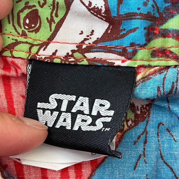 NEW Star Wars Mandalorian Hawaiian‎ Shirt The Child Baby Yoda Size Small S - Picture 7 of 12